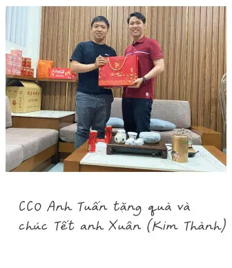 Trao đổi với khách về dự án