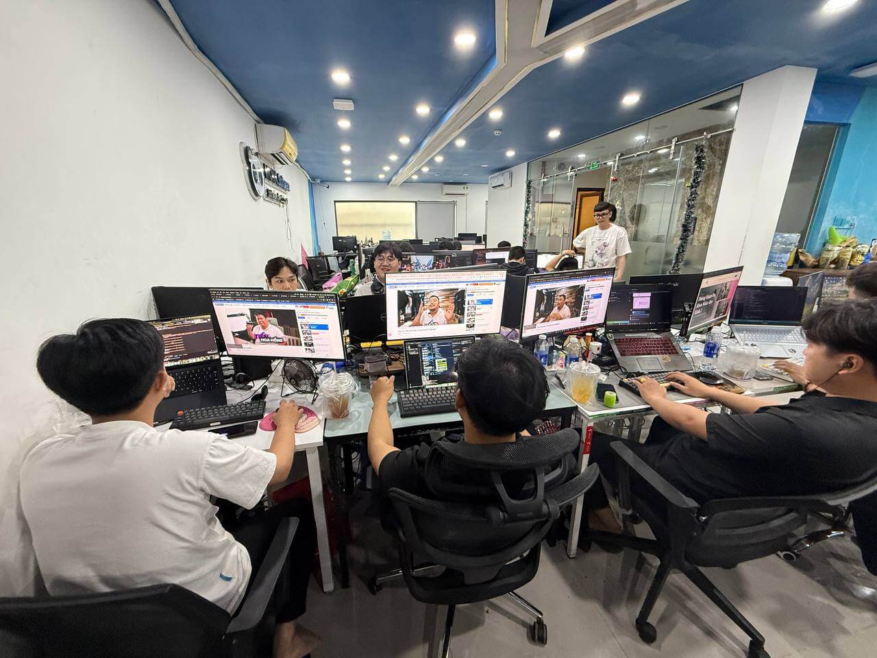 Nhân sự MONA có thể học tập tiện lợi nhờ MONA SkillHub