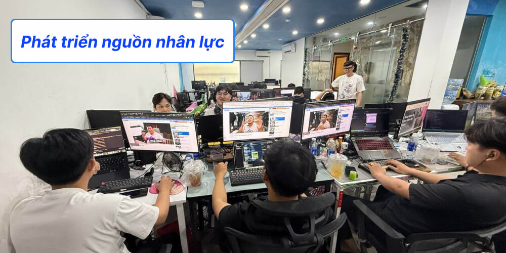 Phát triển nguồn nhân lực là gì